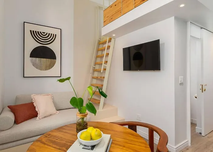 Urban Convenience In The Heart Of Cape Town